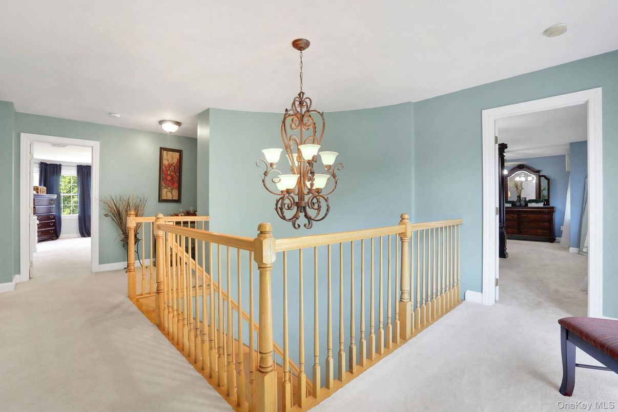 Chandelier, Interior