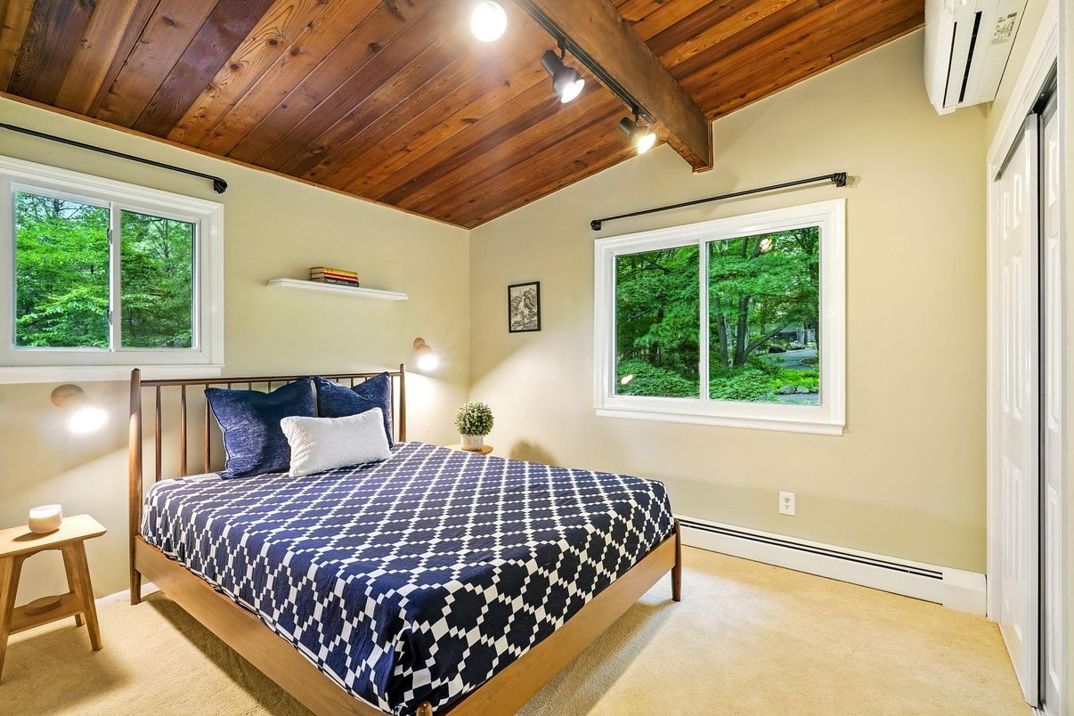Bedroom, Interior, Wooden Ceilings