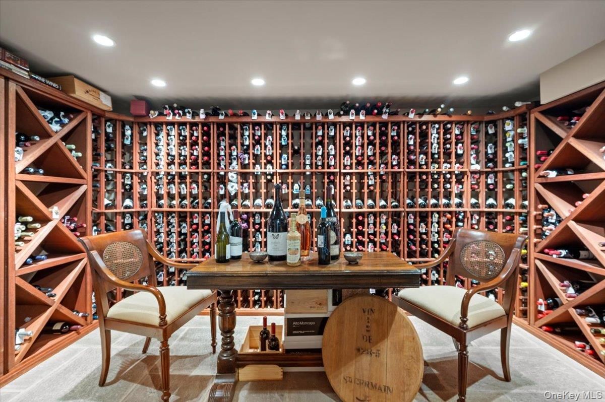 Interior, Recessed Lighting, Wine Storage