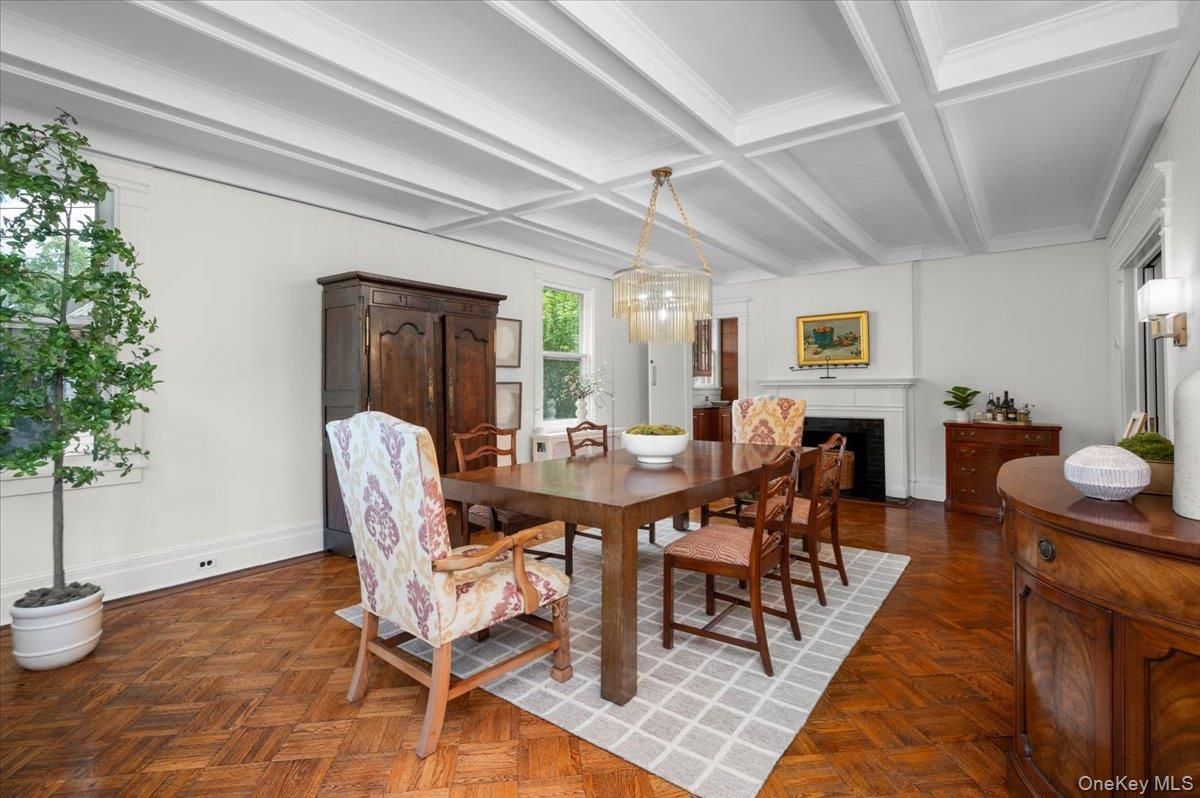 Chandelier, Dining room, Fireplace, Interior, Wood Texture Flooring