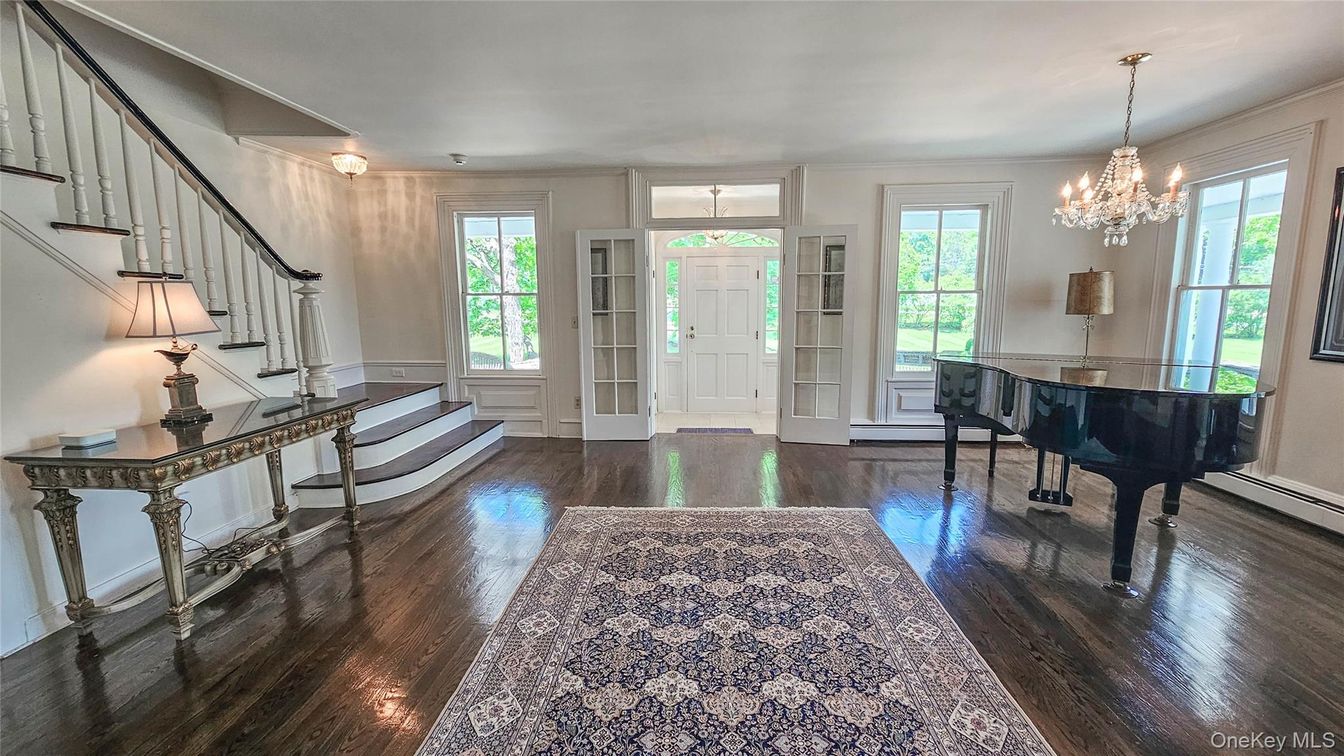 Chandelier, Interior, Piano, Wood Texture Flooring