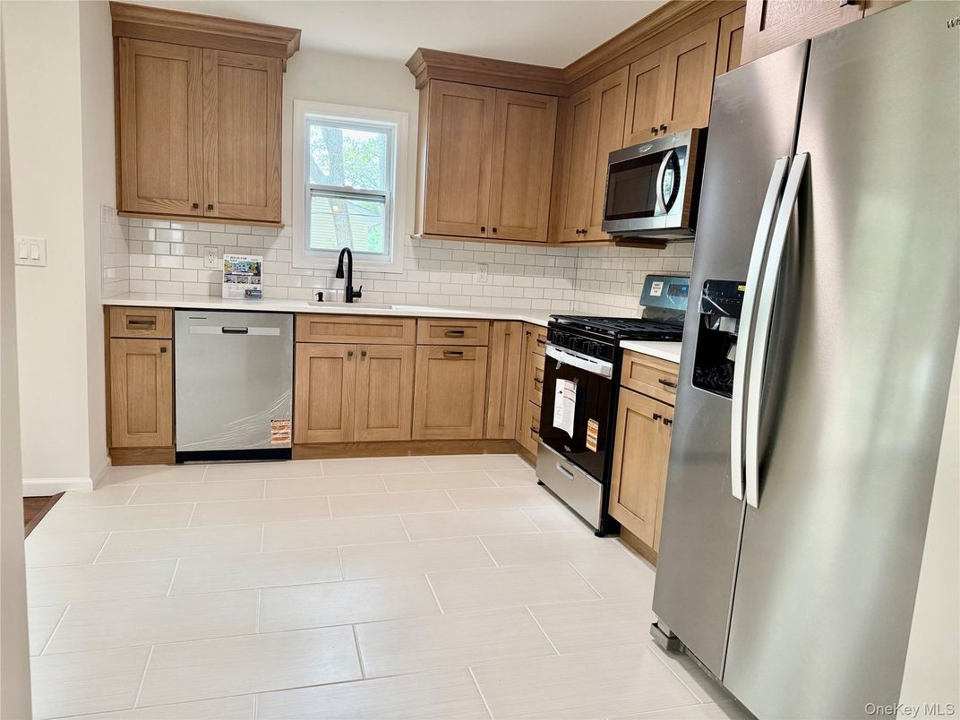 Interior, Kitchen, Stainless Steel Appliances