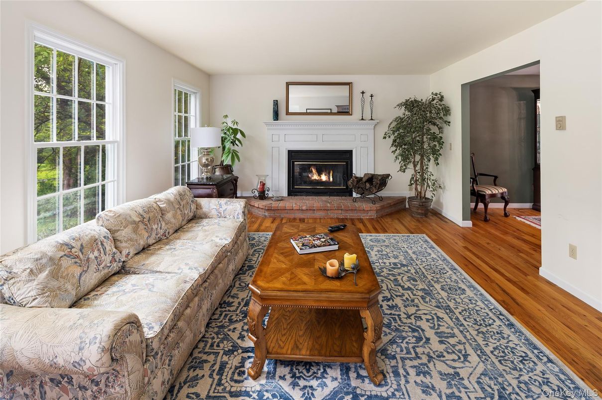 DE Listing image placeholder