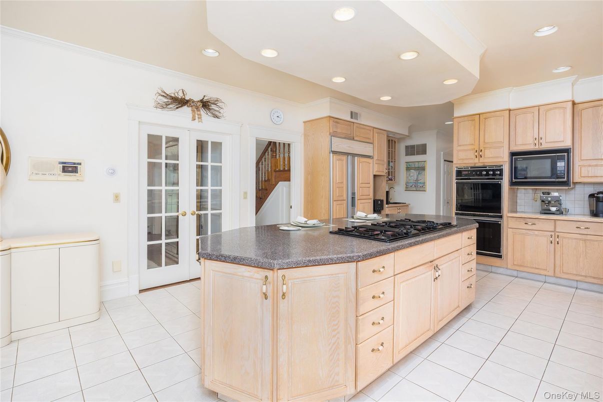 Interior, Kitchen, Recessed Lighting