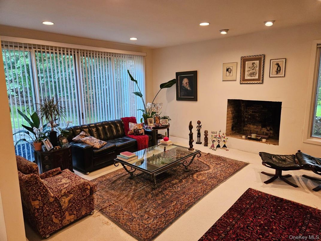 Fireplace, Interior, Living room, Recessed Lighting