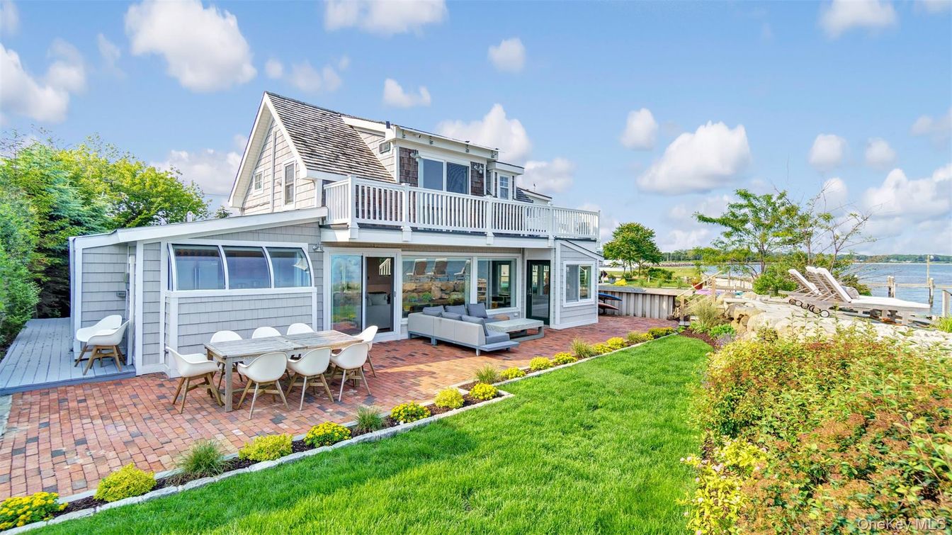 Backyard, Exterior, Water