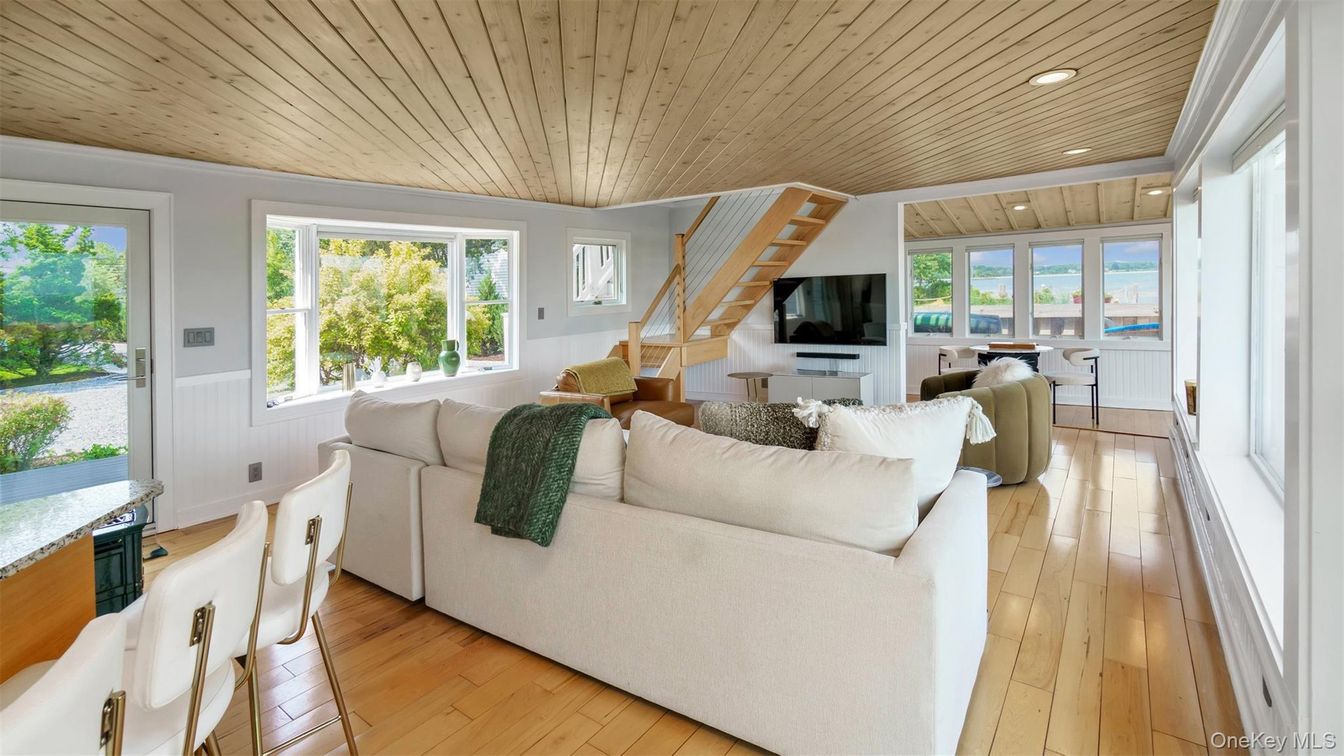 Interior, Living room, Recessed Lighting, Water, Wooden Ceilings, Wood Texture Flooring