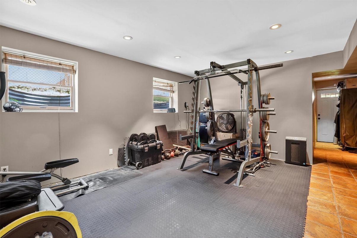 Fitness Equipment, Interior, Recessed Lighting