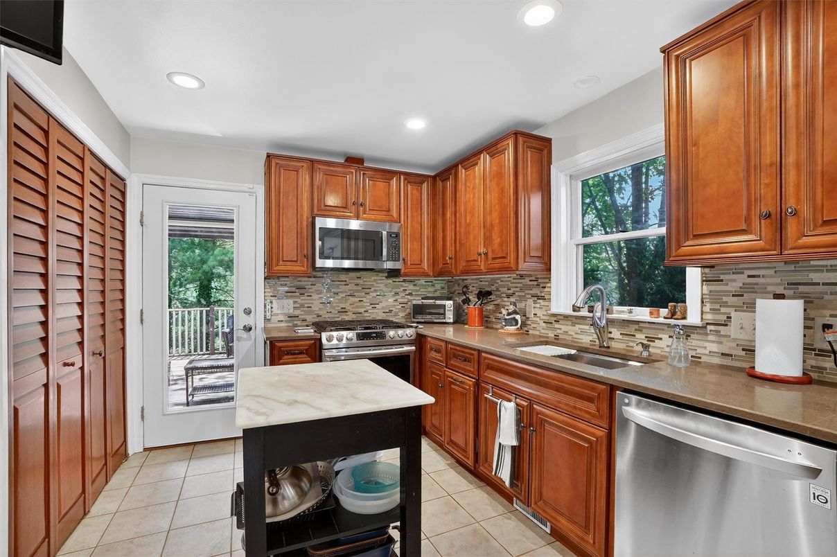 Interior, Kitchen, Recessed Lighting, Stainless Steel Appliances