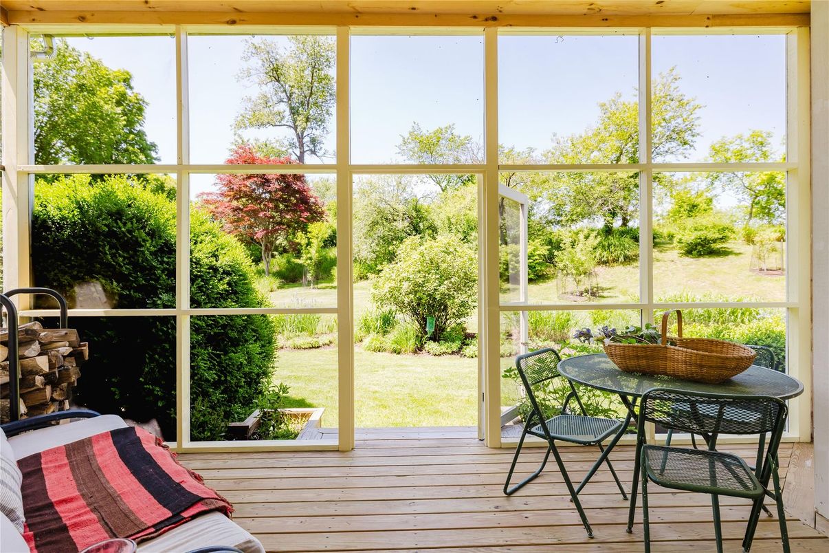 Interior, Sun Room, Wood Texture Flooring