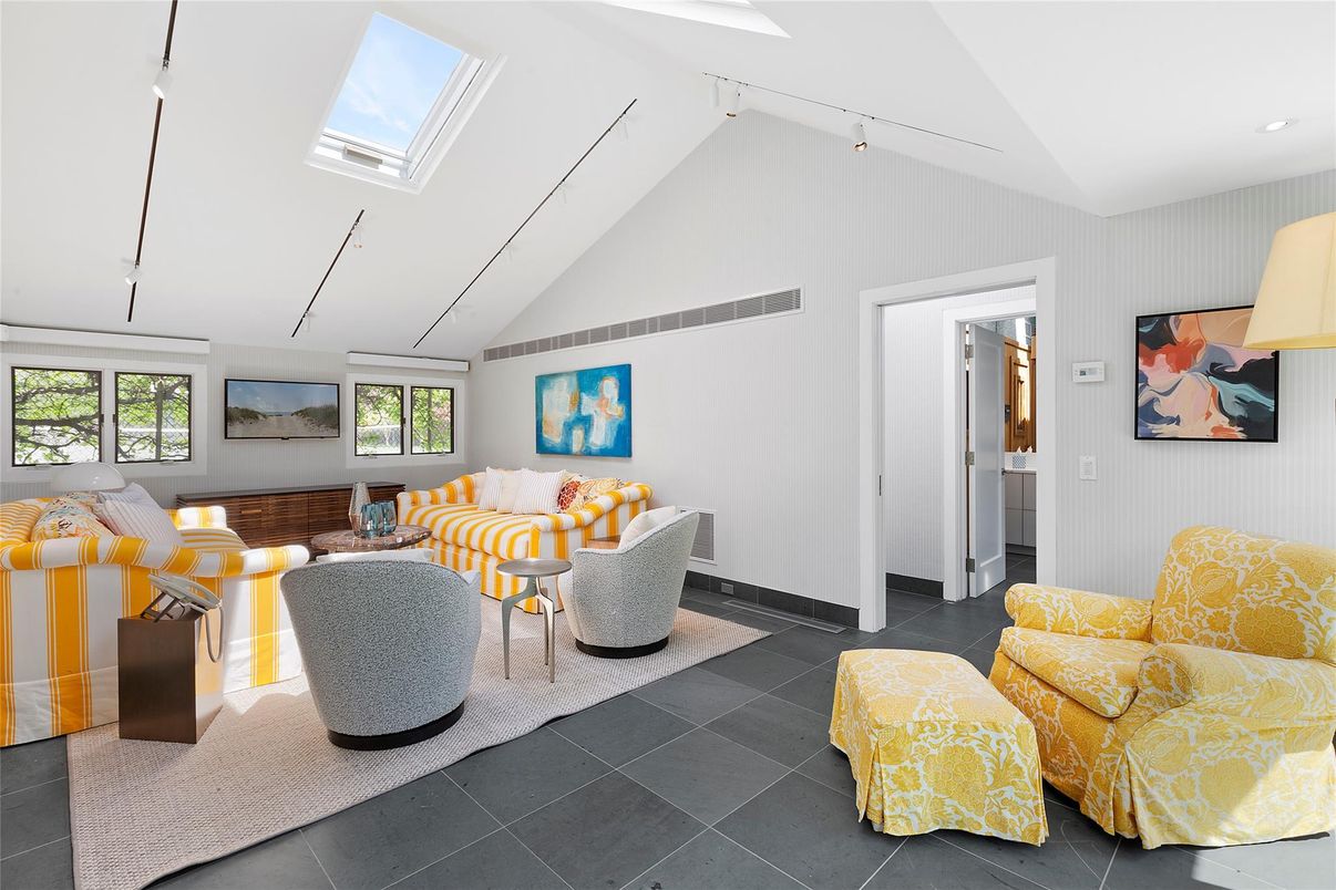 Interior, Living room, Recessed Lighting