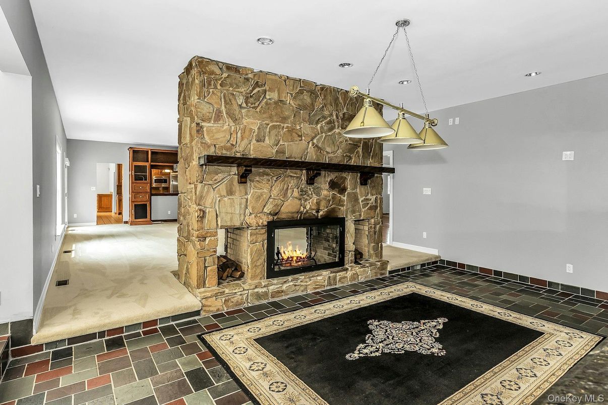 Fireplace, Interior, Pendant Lights, Recessed Lighting, Stone Walls