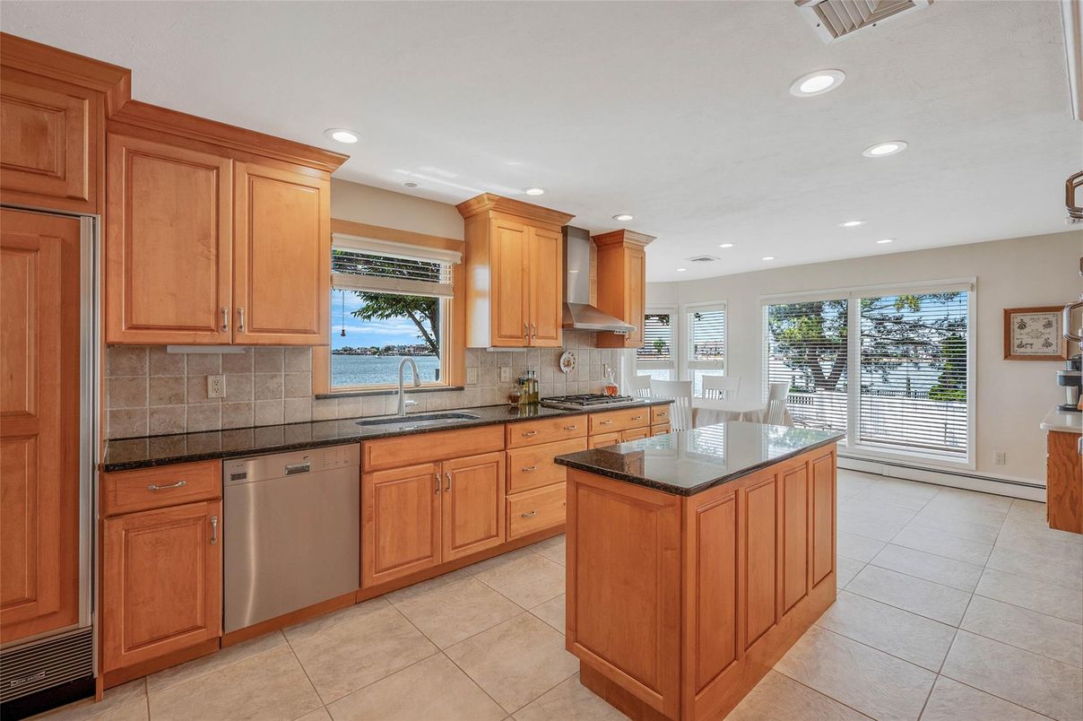 Interior, Kitchen, Recessed Lighting, Stainless Steel Appliances, Water