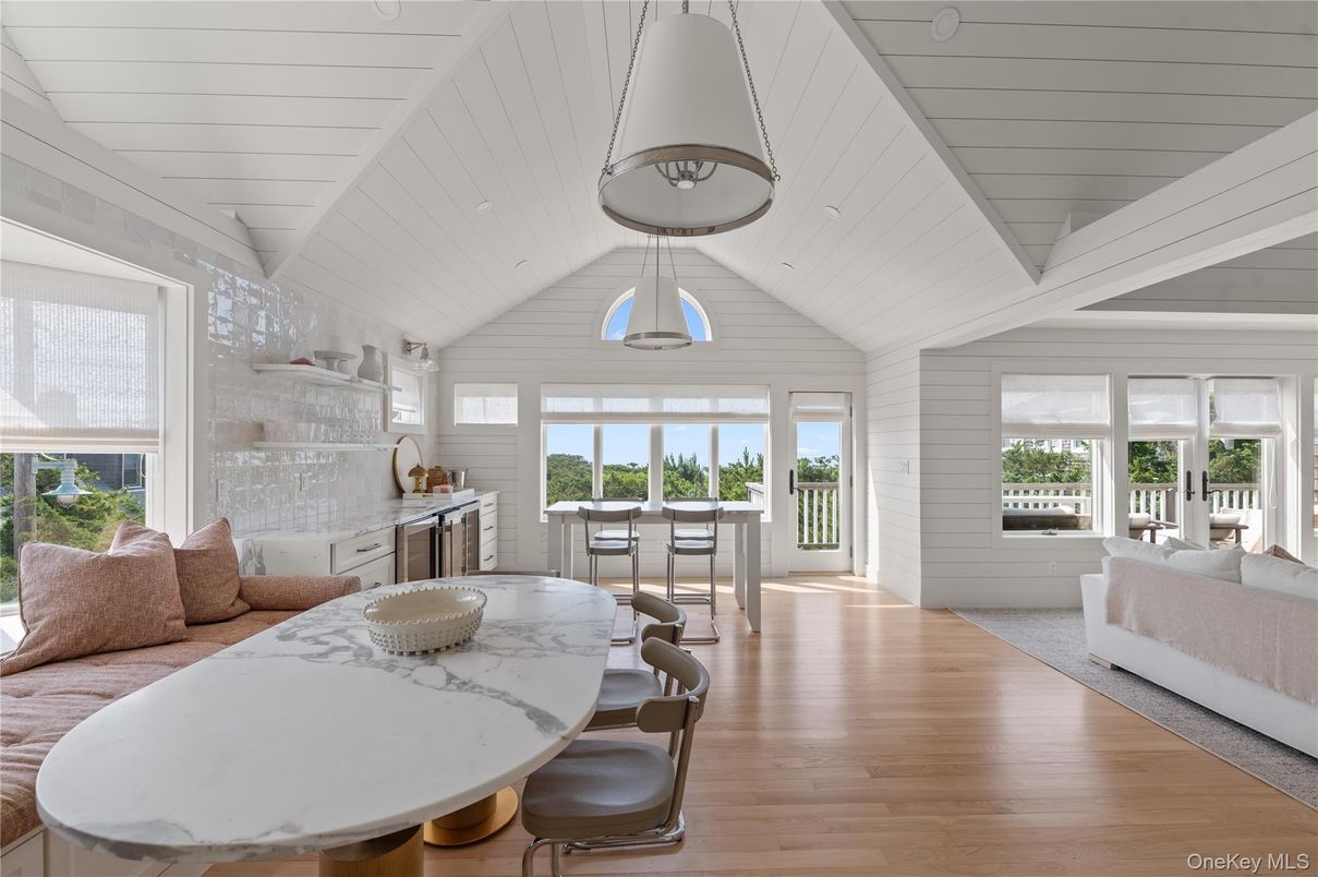Dining room, Interior, Wood Texture Flooring
