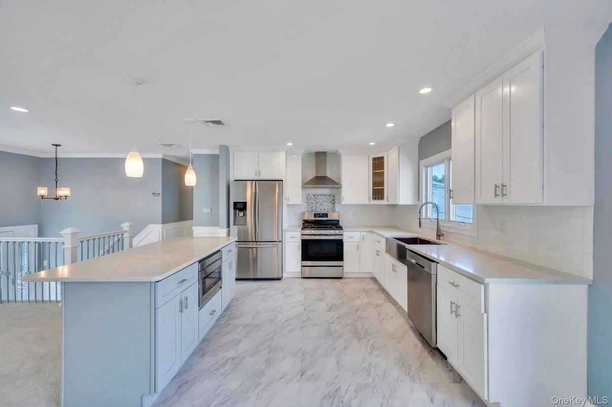 Interior, Kitchen, Marble, Pendant Lights, Recessed Lighting, Stainless Steel Appliances