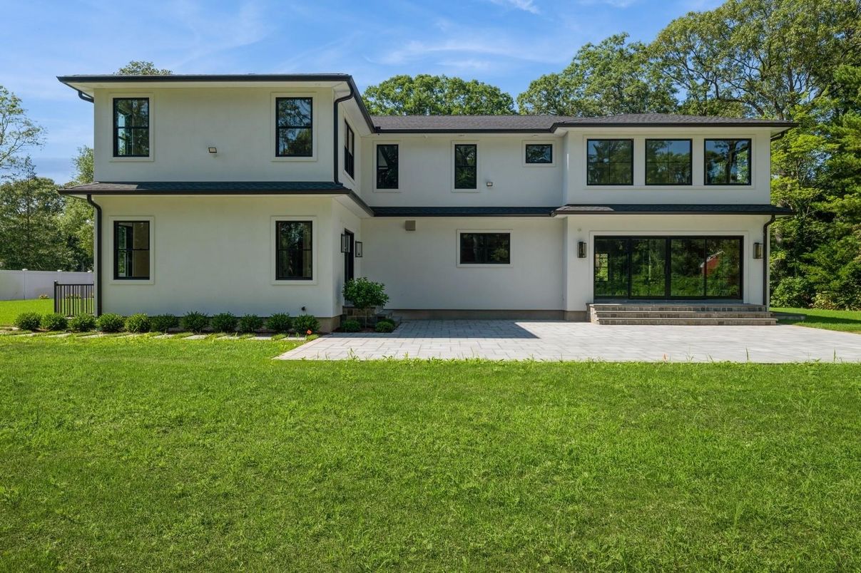 Backyard, Exterior, Facade, Farmhouse