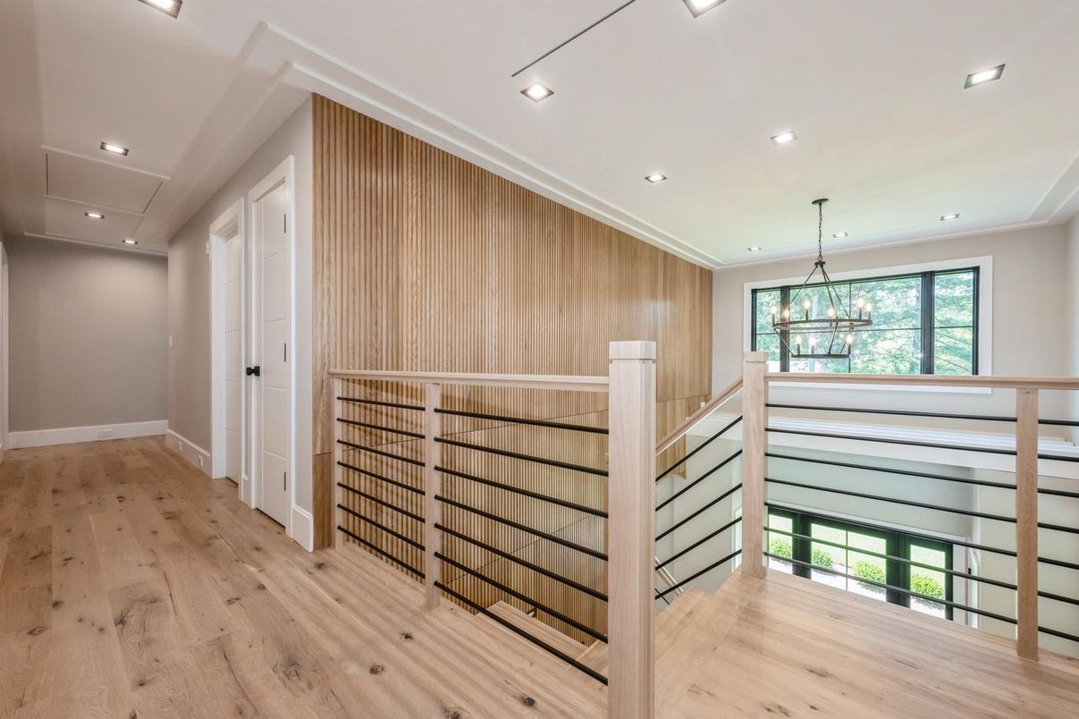 Interior, Pendant Lights, Recessed Lighting, Wood Texture Flooring