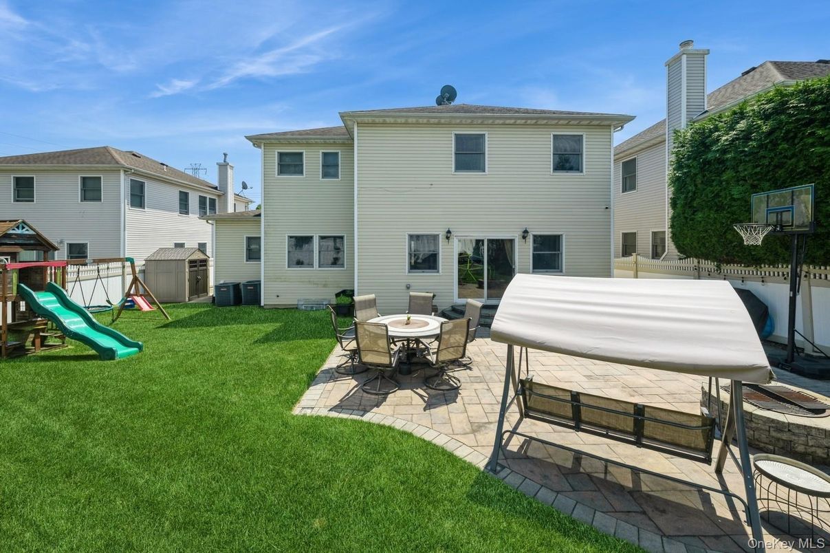 Backyard, Exterior, Playground