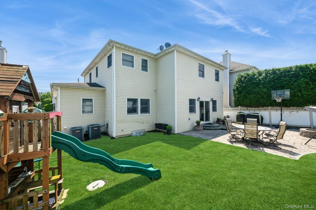 Backyard, Exterior, Playground