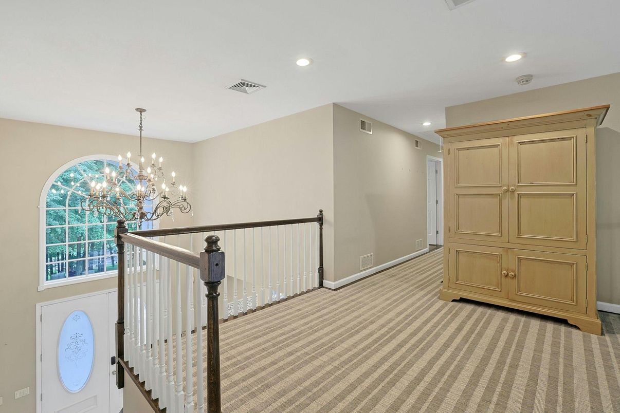 Chandelier, Interior, Recessed Lighting