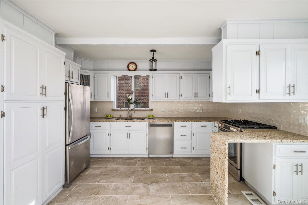 Interior, Kitchen, Stainless Steel Appliances