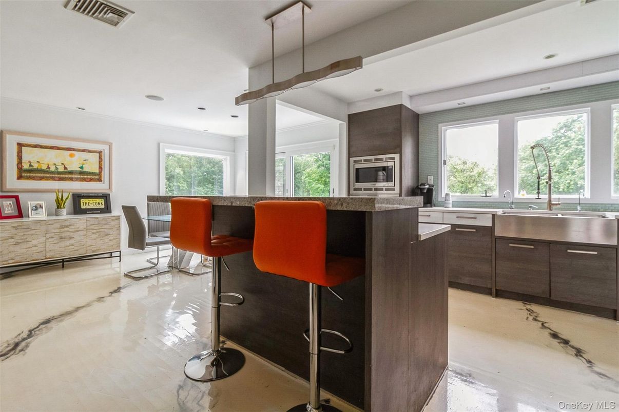 Interior, Kitchen, Pendant Lights, Recessed Lighting, Stainless Steel Appliances