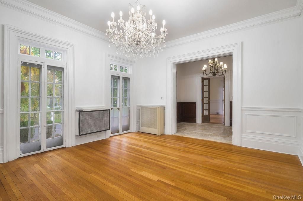 Chandelier, Empty room, Interior, Wood Texture Flooring