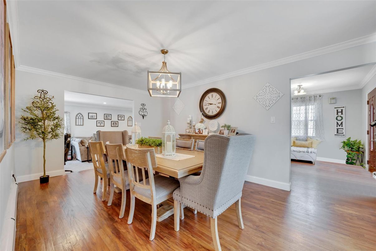 Dining room, Interior, Wood Texture Flooring