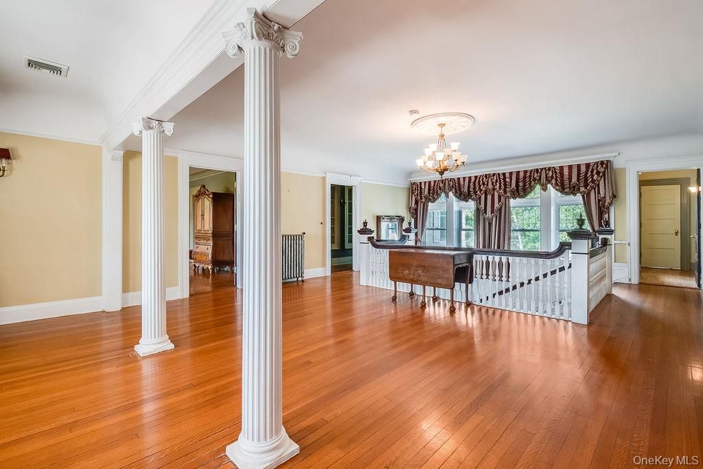 Chandelier, Interior, Wood Texture Flooring