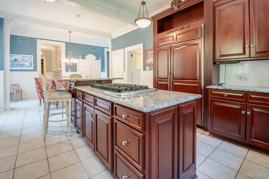Chandelier, Dining room, Interior, Kitchen, Pendant Lights