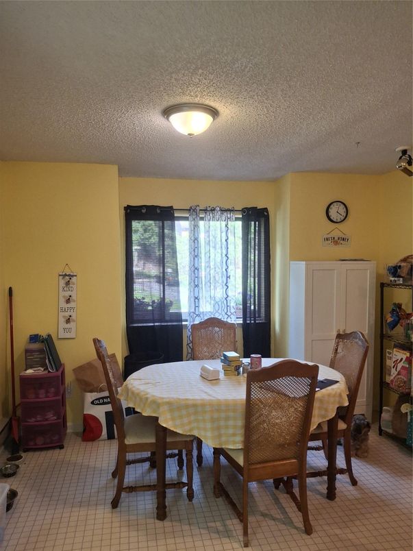 Dining room, Interior