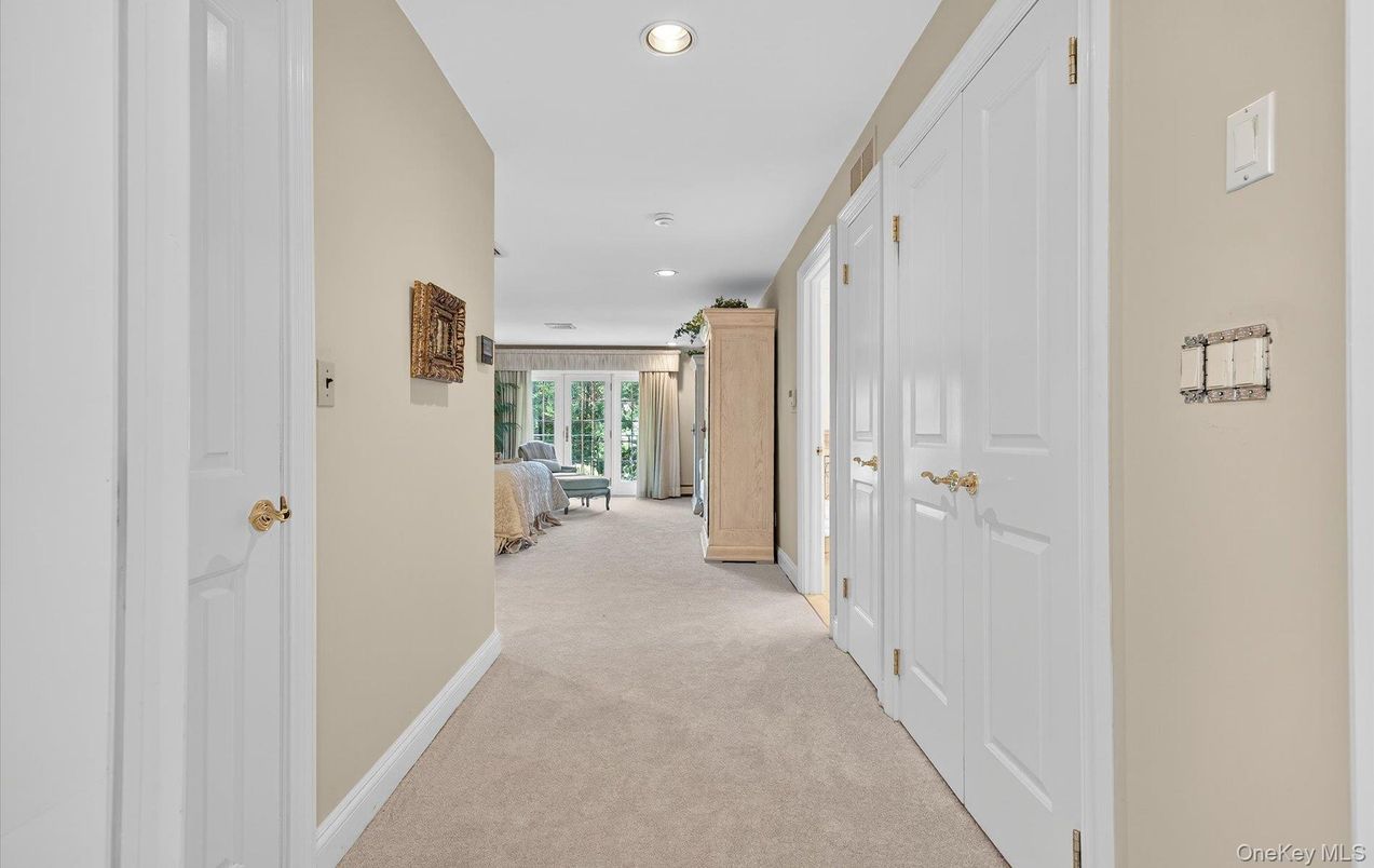 Interior, Recessed Lighting