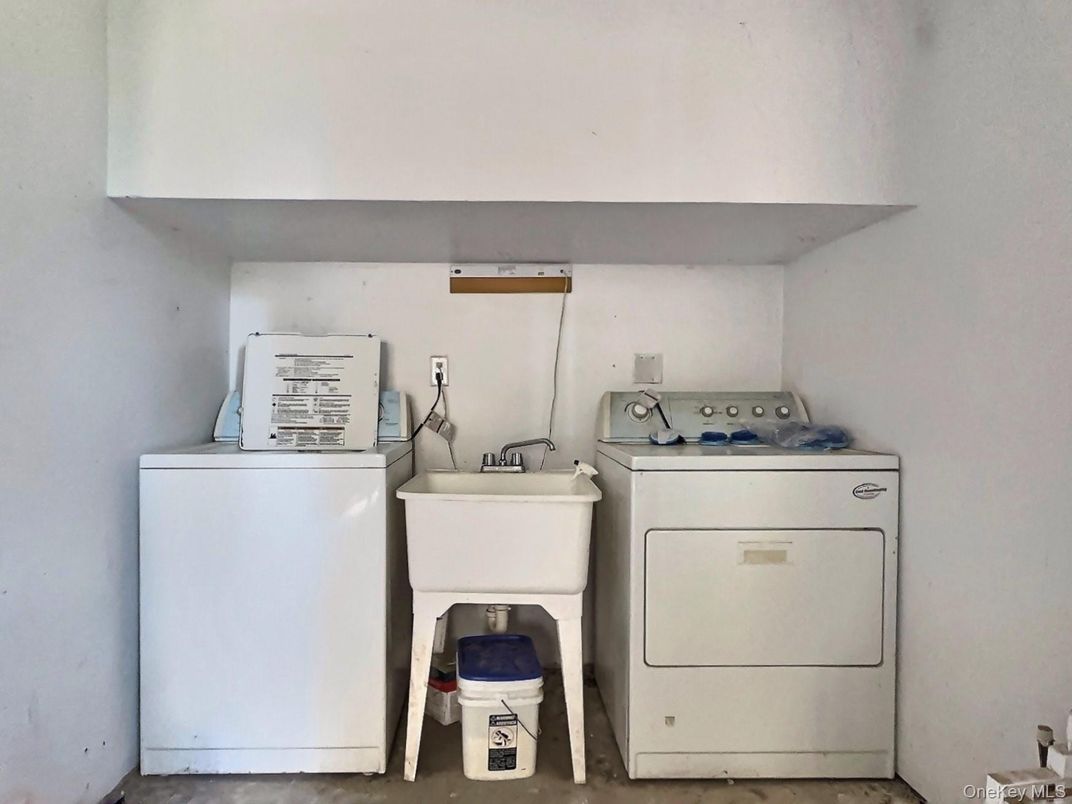 Interior, Utility Closets, Washer