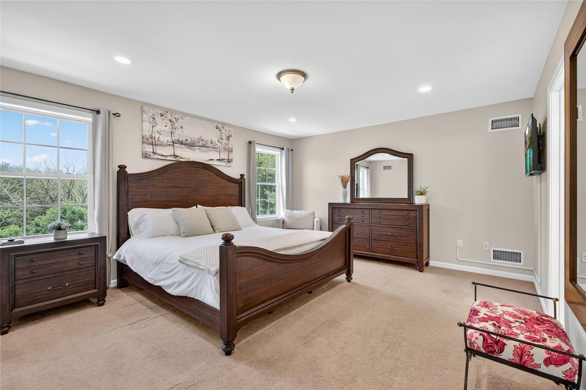Bedroom, Interior, Recessed Lighting