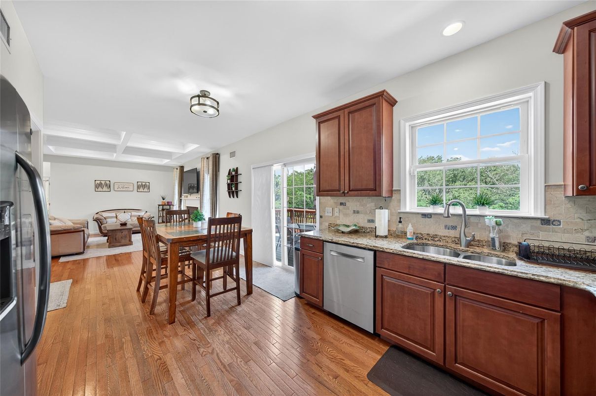 Dining room, Interior, Kitchen, Recessed Lighting, Wood Texture Flooring