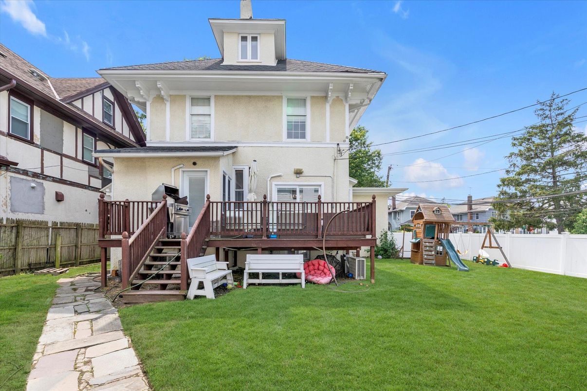 Backyard, Exterior, Playground