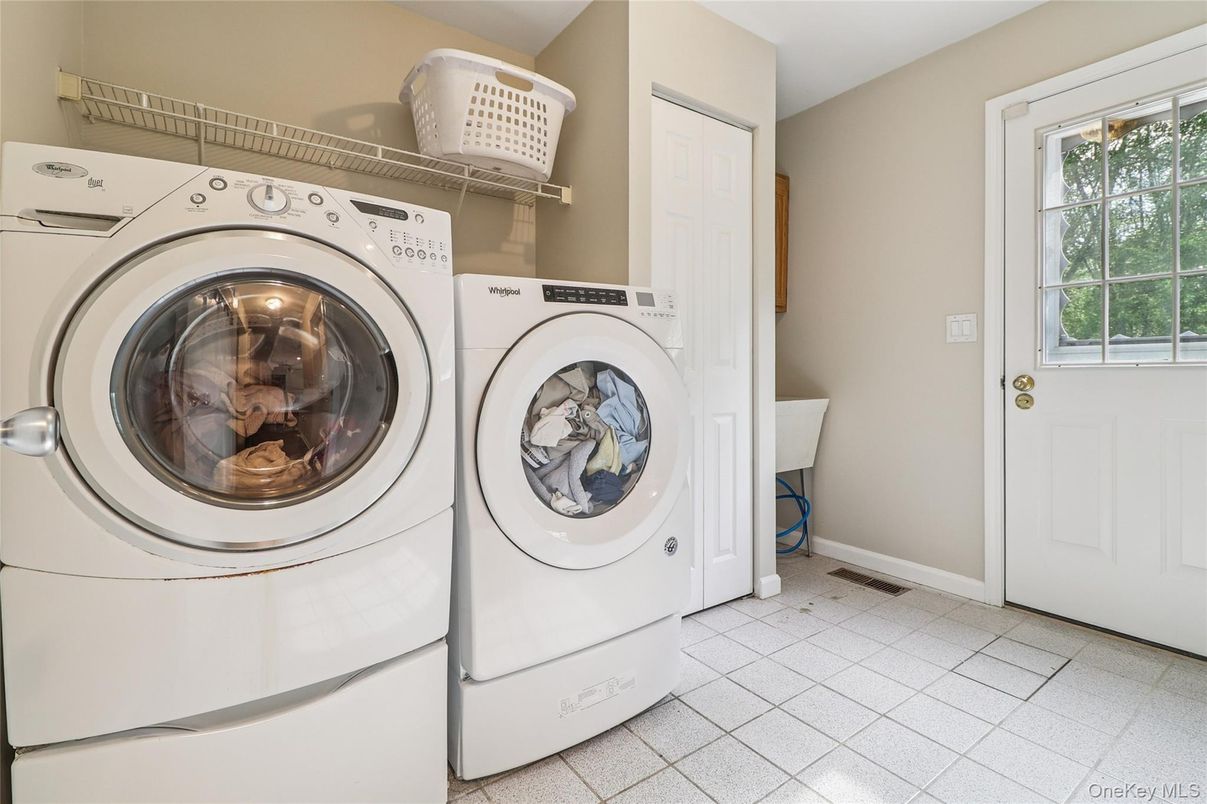 Interior, Utility Closets, Washer