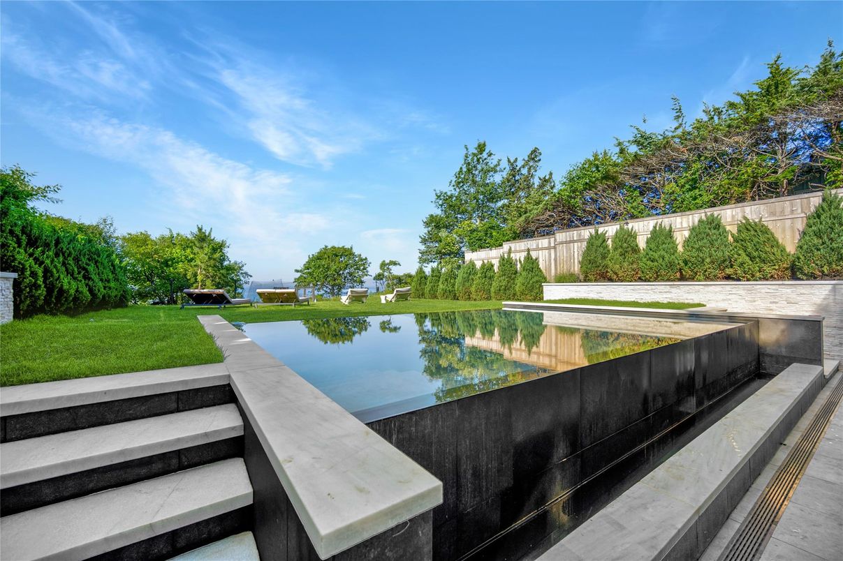 Backyard, Exterior, Pool, Water