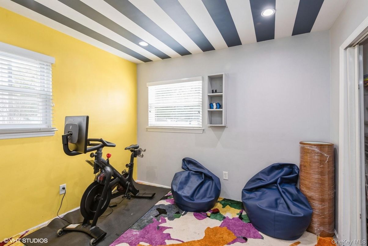 Fitness Equipment, Interior, Recessed Lighting