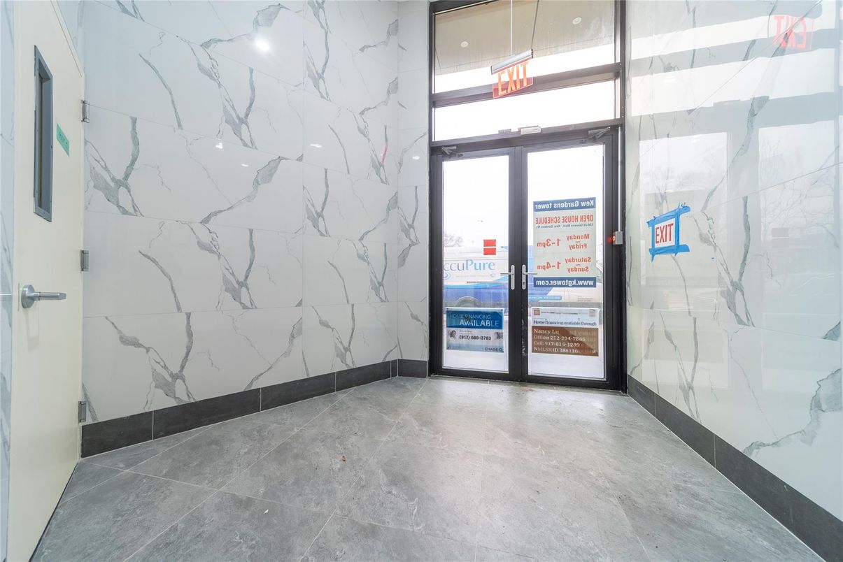 Interior, Marble Walls