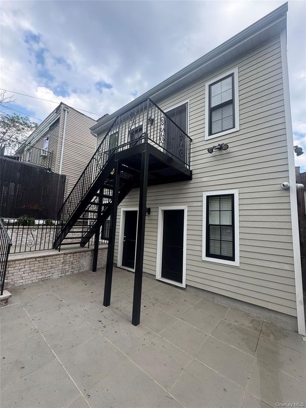 DE Listing image placeholder