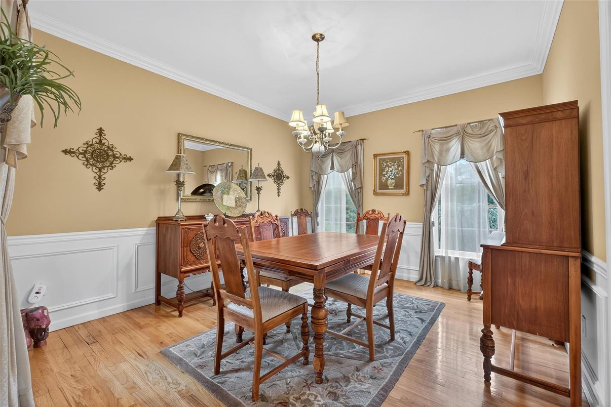 Chandelier, Dining room, Interior, Wood Texture Flooring