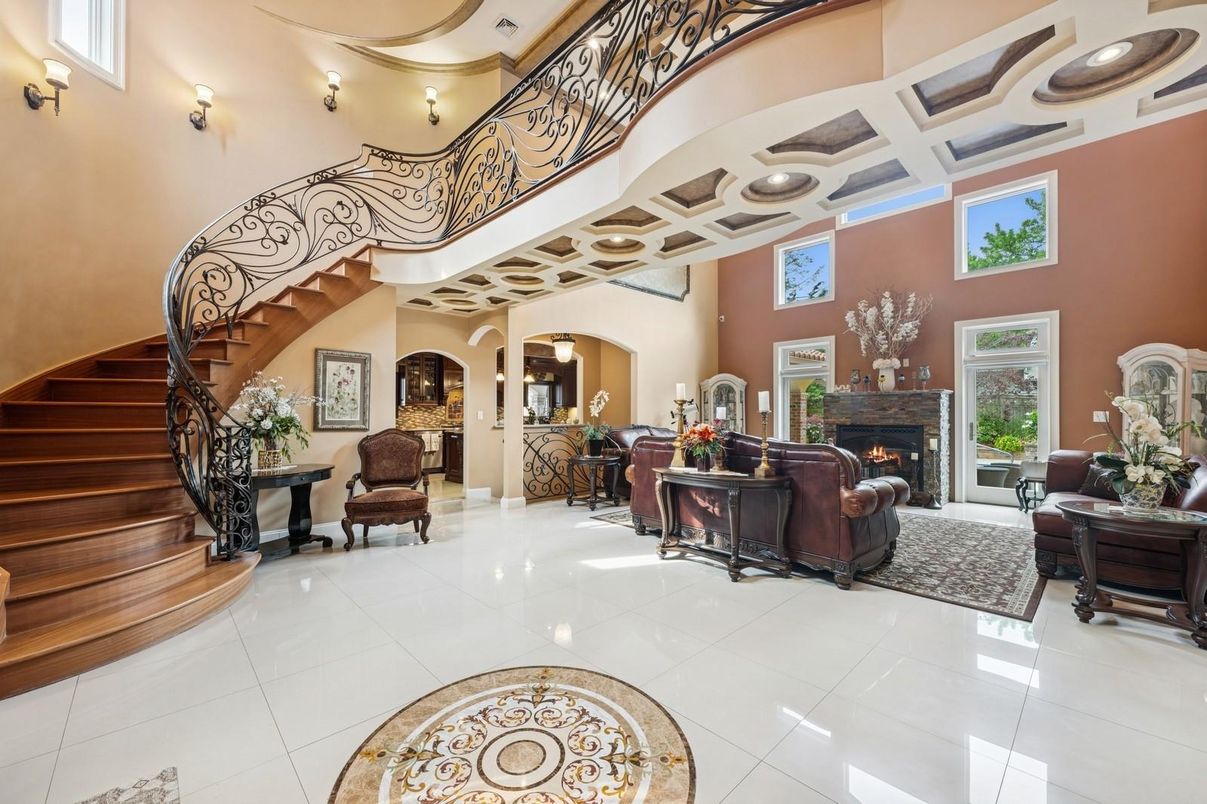 Fireplace, Interior, Living room, Recessed Lighting