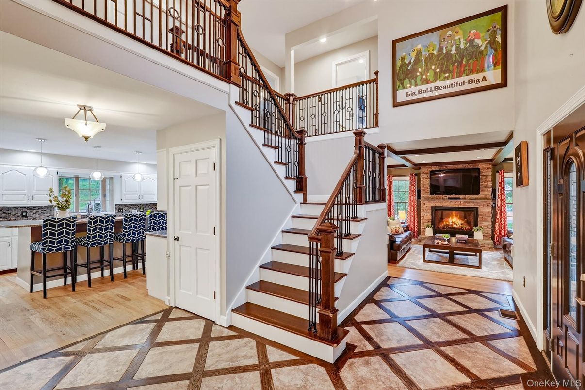 Fireplace, Interior, Kitchen, Pendant Lights, Recessed Lighting