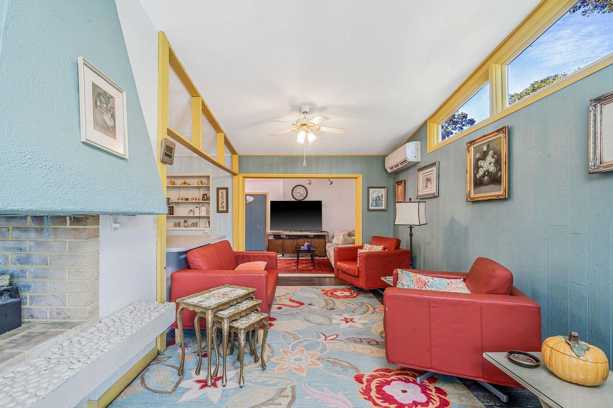 Interior, Living room, Stone Walls