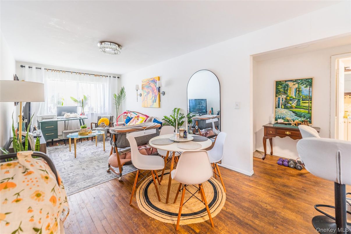 Dining room, Interior, Living room, Wood Texture Flooring