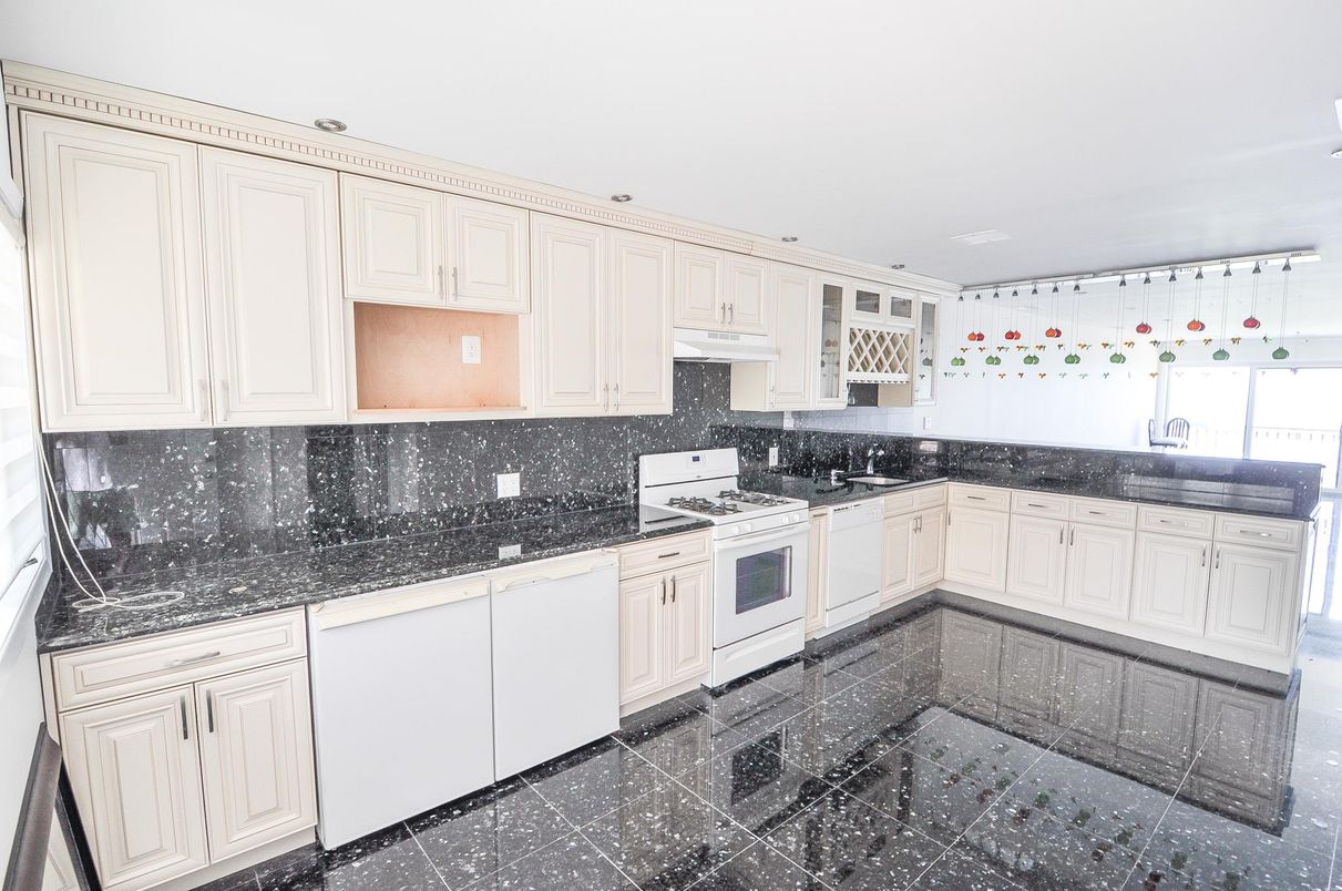Interior, Kitchen
