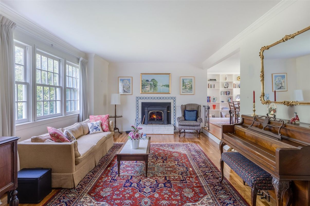 Fireplace, Interior, Living room, Piano, Wood Texture Flooring