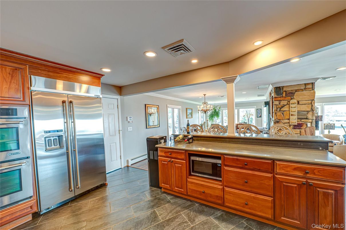 Chandelier, Interior, Kitchen, Recessed Lighting, Stainless Steel Appliances, Wood Texture Flooring