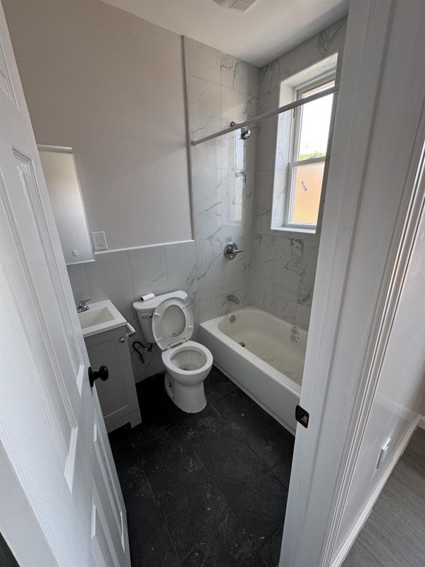 Bathroom, Interior, Marble Walls